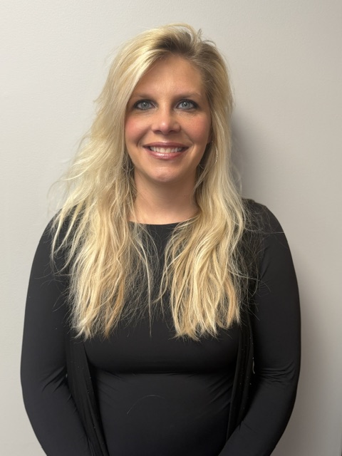Amanda Minnier – Bookkeeper